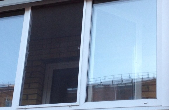 Застеклить балкон в Омске как правильно это сделать?